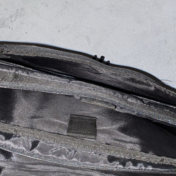 Targus 15.6 inch laptop bag - Picture 4 of 4